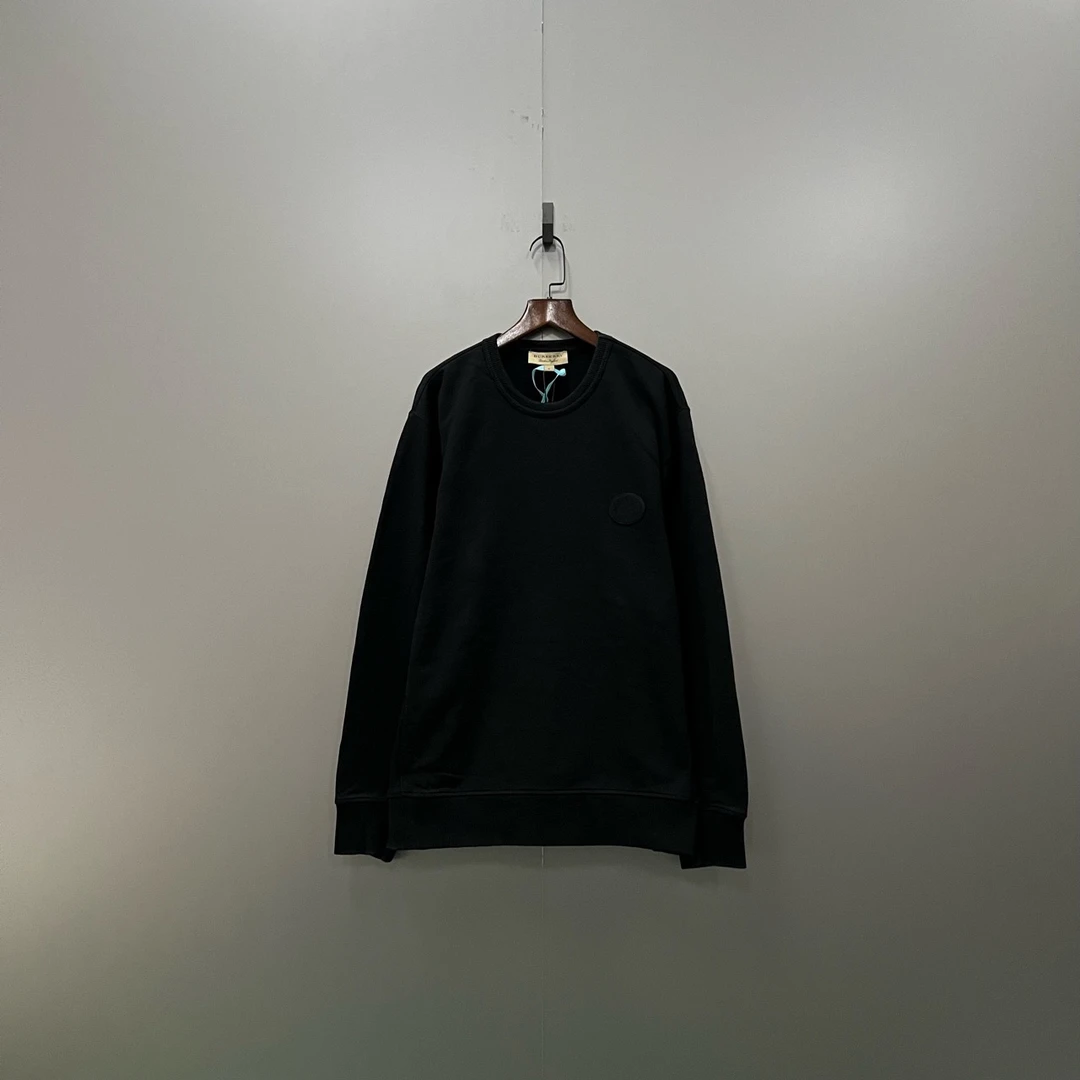 Burberry 巴宝莉 黑色骑士徽标logo卫衣 M码/98新/公价1899/无配
