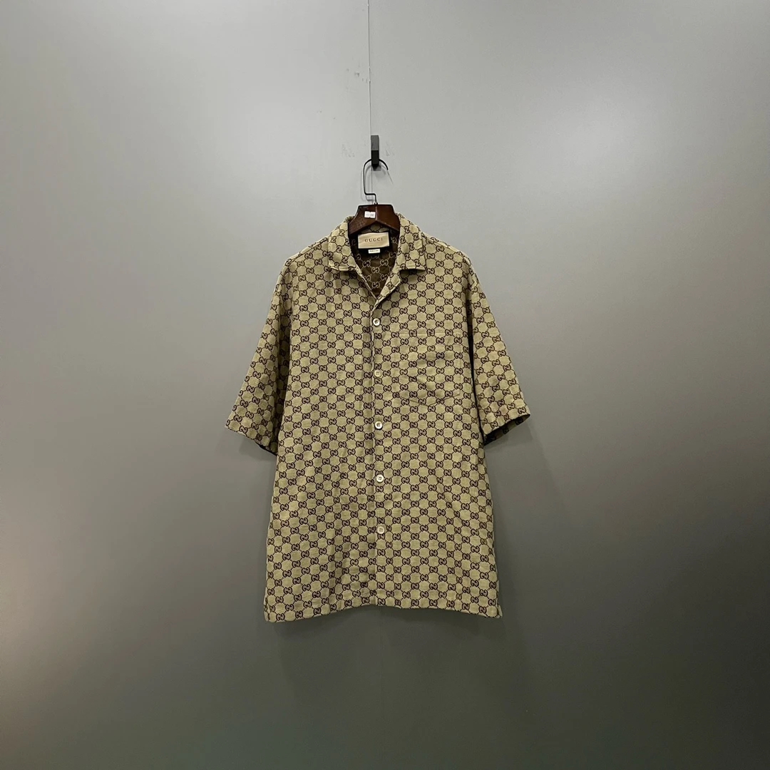 GUCCI 古驰 棕色满印双G老花短袖衬衫 44码/98新/