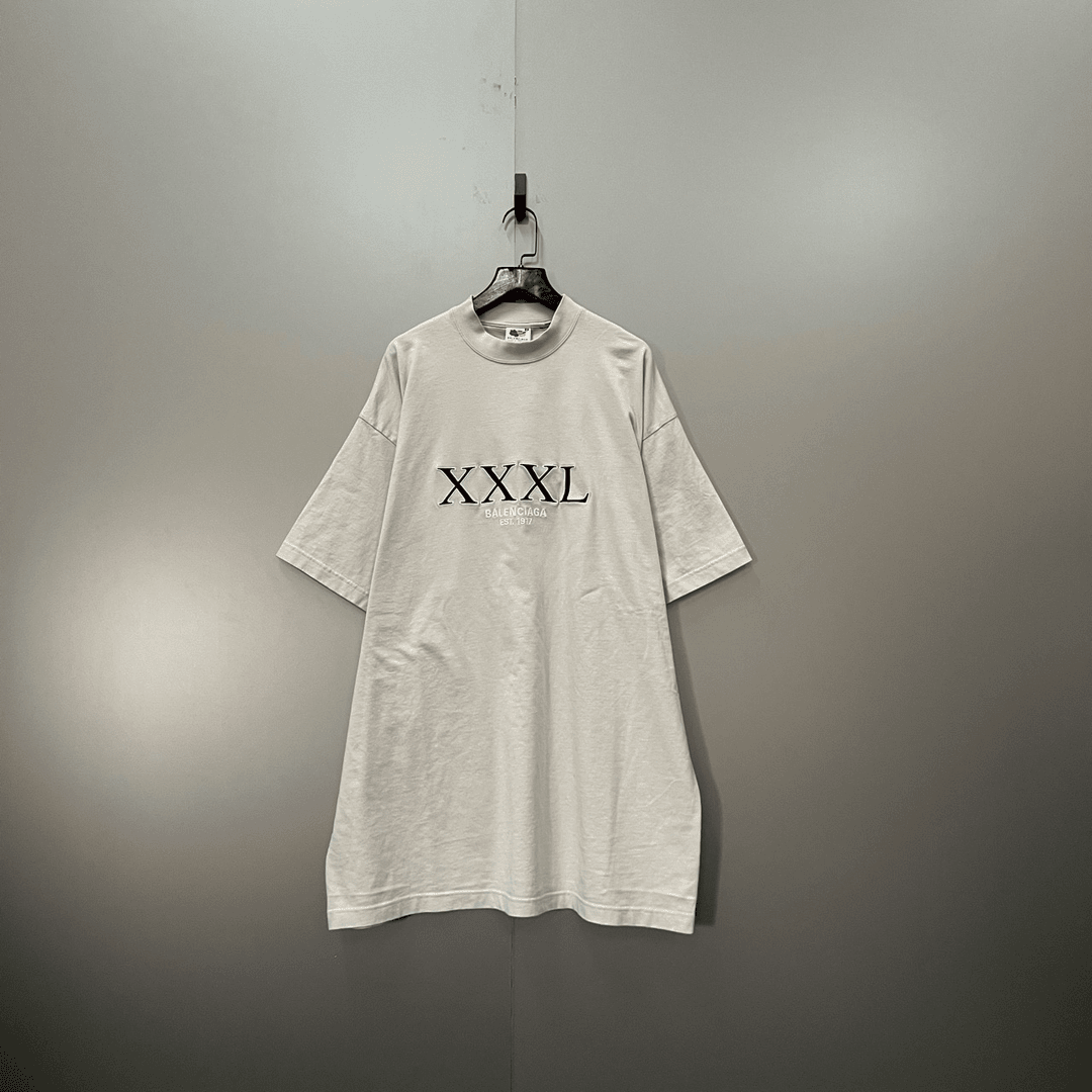 Balenciaga 巴黎世家 3XL刺绣logo短袖 2码/全新/毒5999/吊牌 bc0