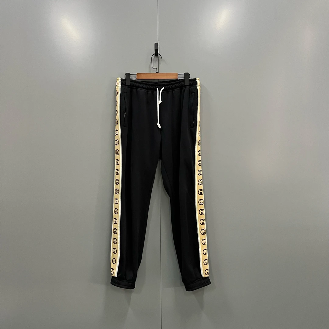 GUCCI 古驰 侧边双G印花抽绳卫裤 M码/95新/公价9300/无配件
