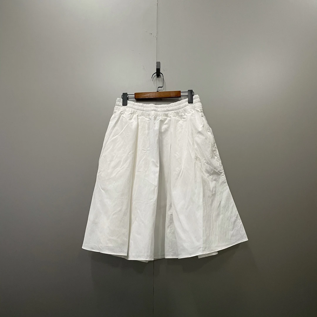 THE NORTH FACE 北面 白色松紧腰短裙 L码/全新/公价1298/吊牌 fg