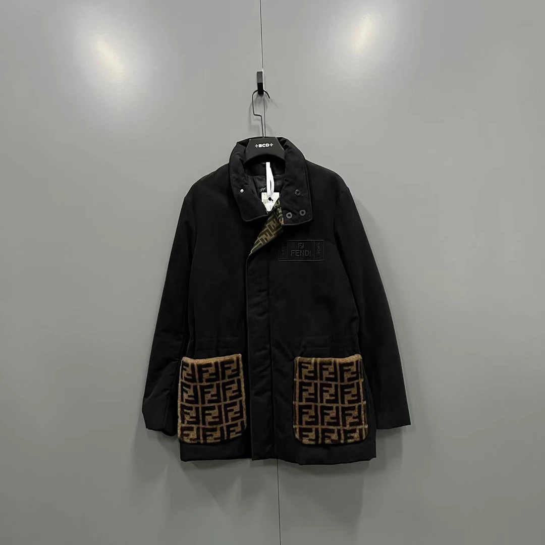 FENDI 芬迪 双F老花口袋夹克 48码/95新/公价22000/无配件 bc0006