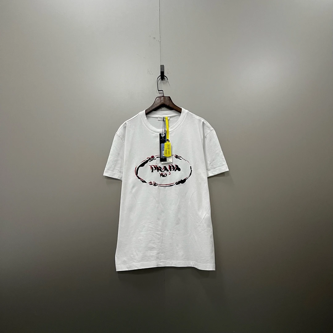 PRADA 普拉达 白色叠印logo短袖 XL码/95新/公价5800/无配件