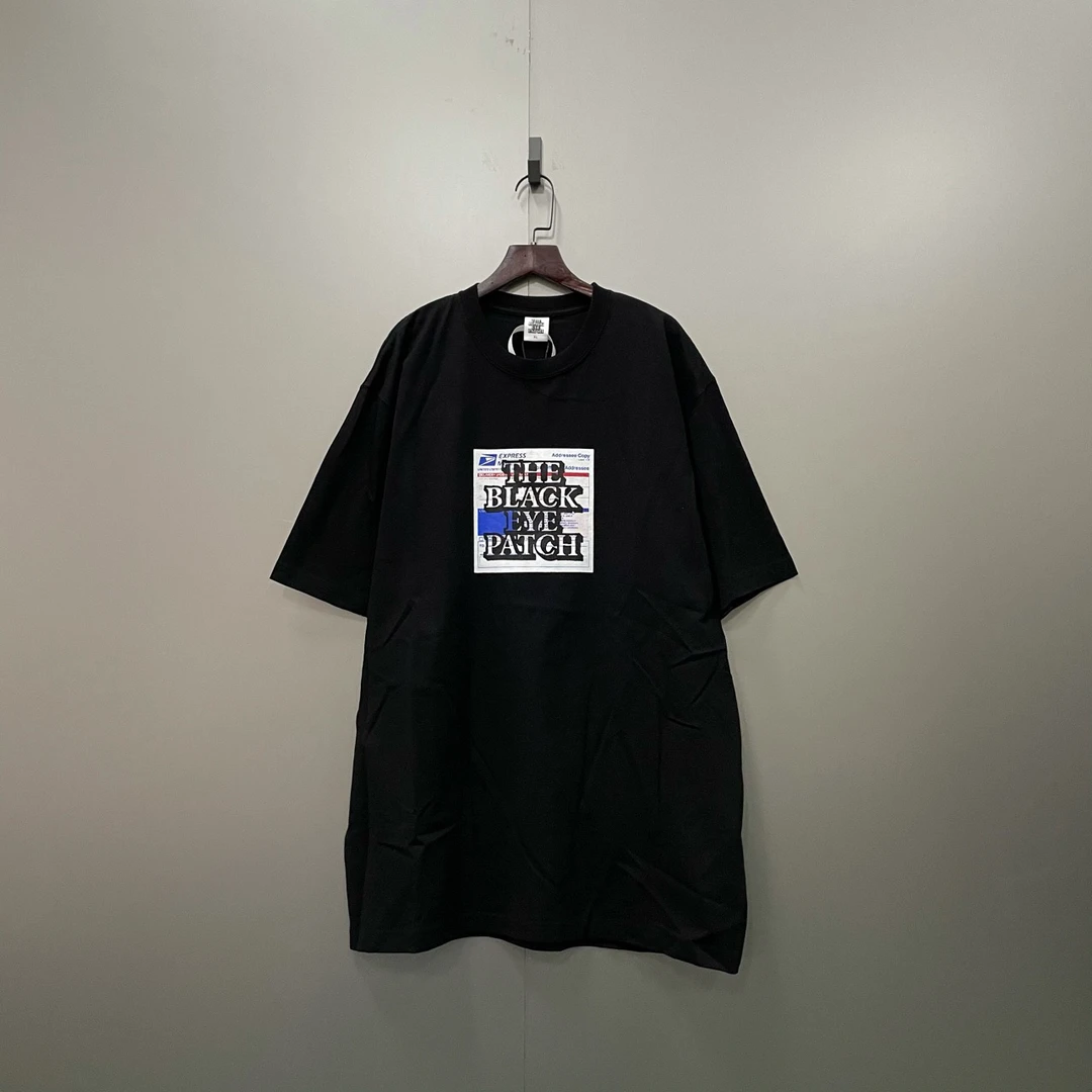 BLACKEYEF 黑色字母印花短袖 XL码/全新/公价490/吊牌 bc003980