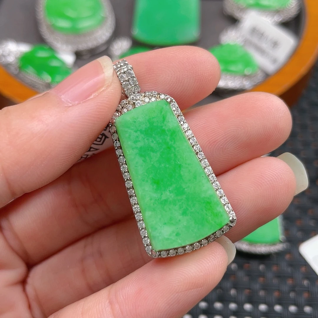 【闪购商品】翡翠吊坠(不含链)银S925镶嵌