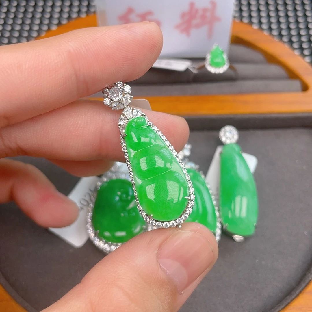 翡翠吊坠(不含链)银S925镶嵌