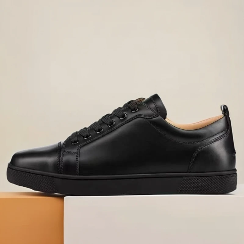 男鞋2024新款大码真皮板鞋镂空透气休闲鞋男小码鞋子平底鞋潮鞋男