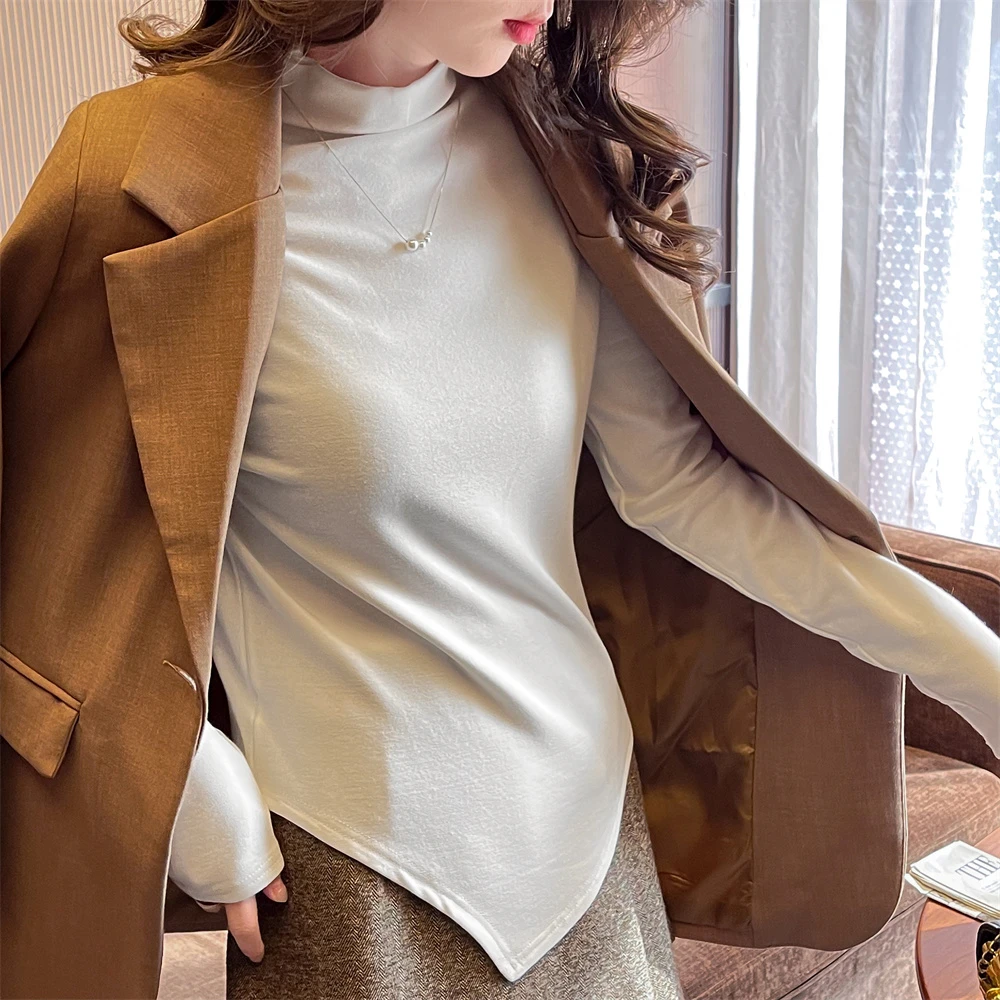 2024春装新款设计感不规则下摆磨毛棉半高领打底衫t恤女西装内搭