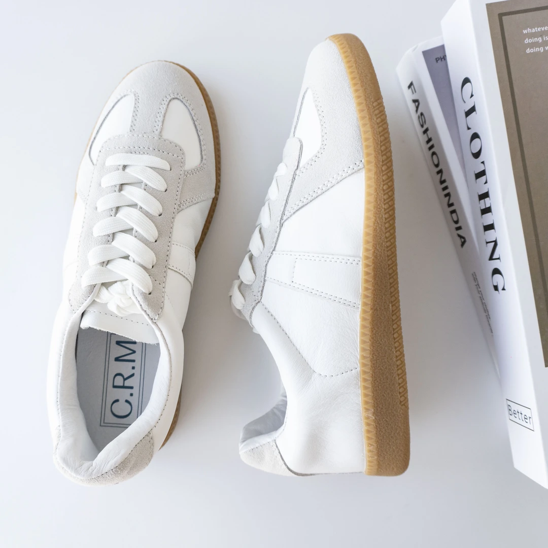 时尚百搭平底系带德训鞋A-5947