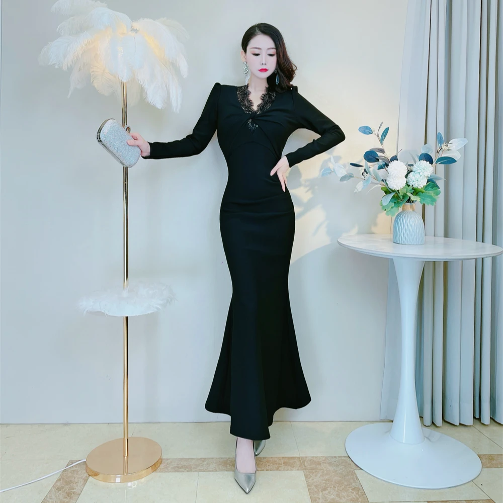 优雅气质时尚减龄修身显瘦鱼尾长裙百搭打底V领遮肚子长袖连衣裙