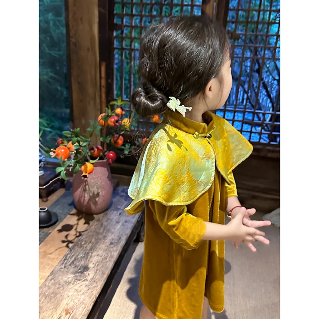 现货）壹妈童装中国风2025童装女童春秋季复古儿童时髦斗篷旗袍裙