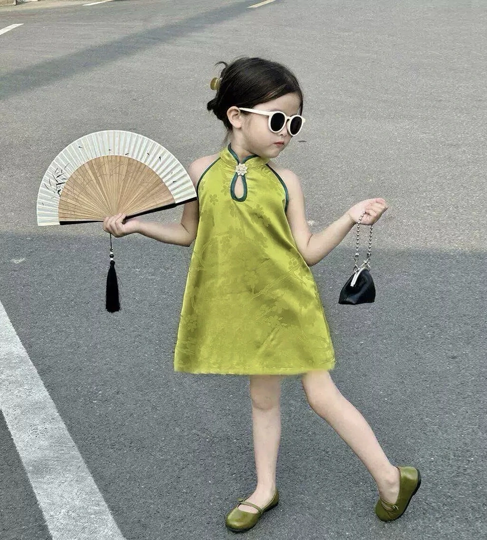 现货）童装女童新中式旗袍裙夏季洋气挂脖中国风绿色连衣裙