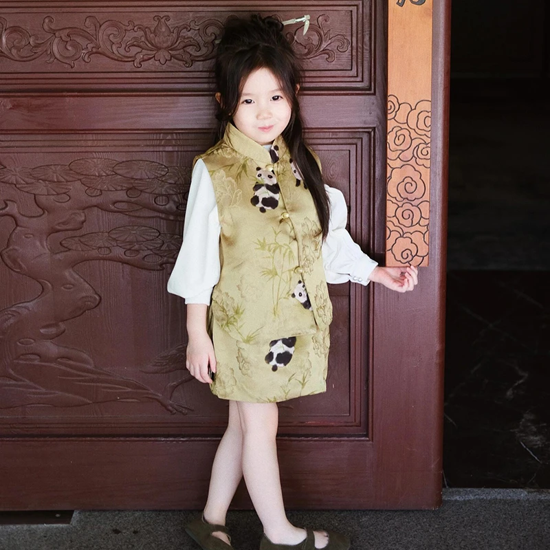 童装女童中国风套装秋季小女孩复古新中式熊猫旗袍马甲半裙两件套