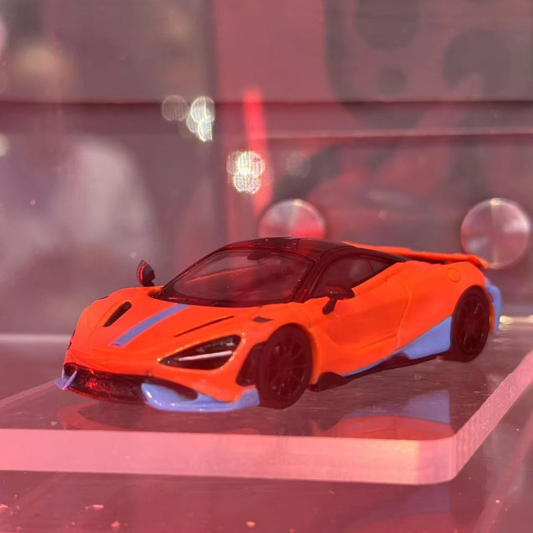 麦思迪 1:64 迈凯伦 765LT 塞纳 金属仿真合金小汽车模型