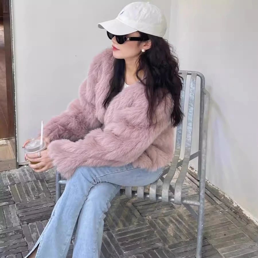 新款2024年毛毛外套女冬环保短款时尚小个子早秋上衣