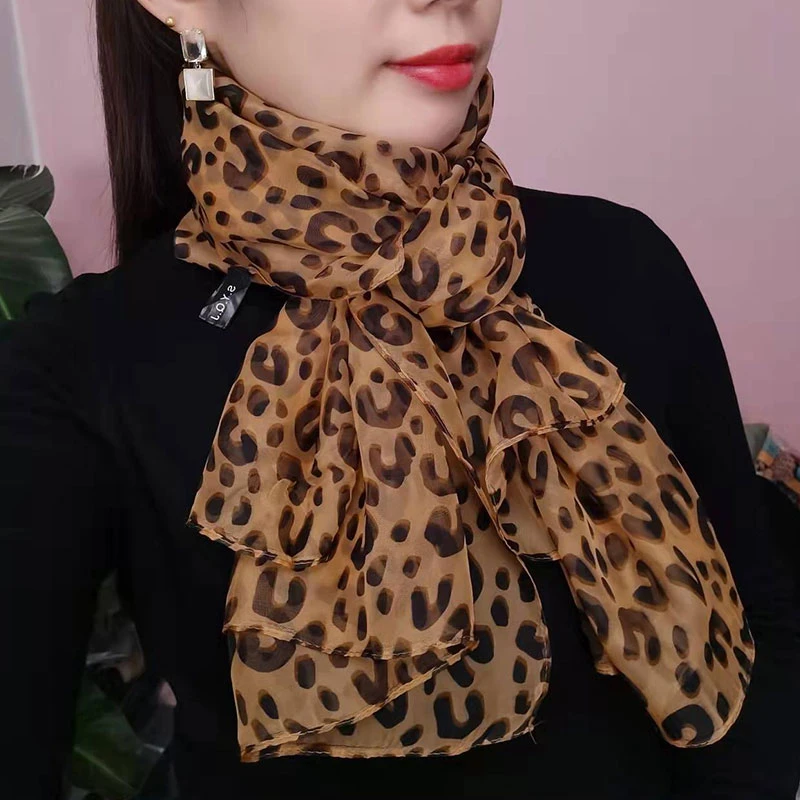 新款豹纹大丝巾时尚围巾百搭