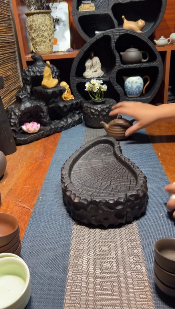【闪购商品】香樟木木雕一物一拍