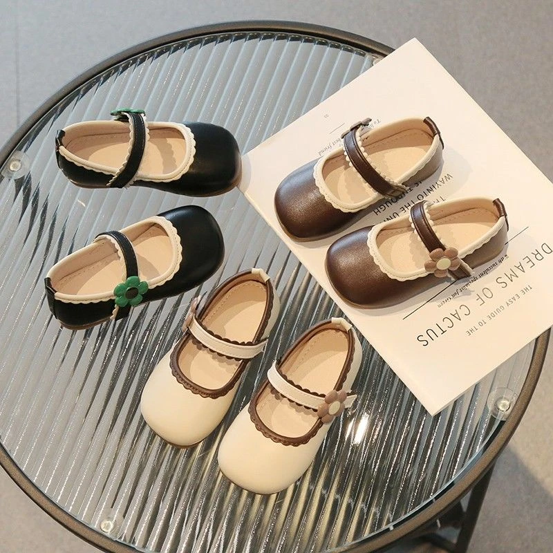 女童鞋子儿童公主鞋2023新款春秋软底中小童宝宝皮鞋浅口甜美单鞋