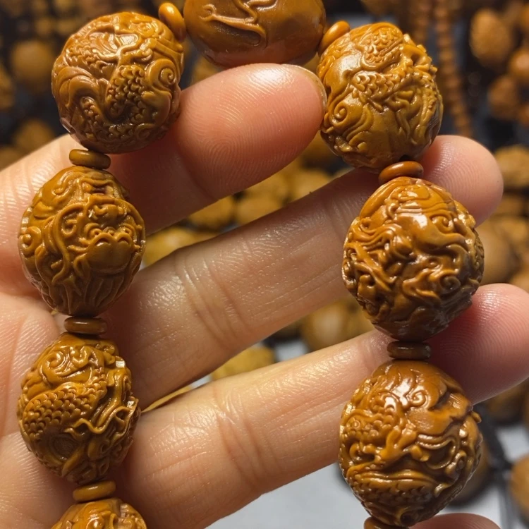 【闪购商品】橄榄核手串浮雕九龙