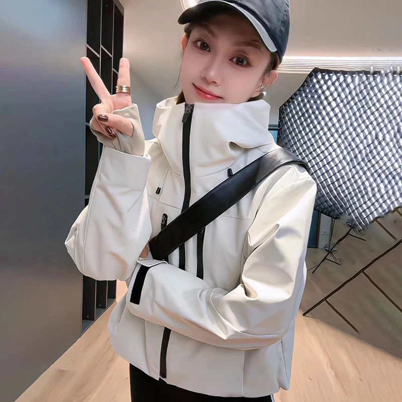 小个子设计感拼接连帽休闲宽松百搭冲锋衣外套女2025春秋新款夹克