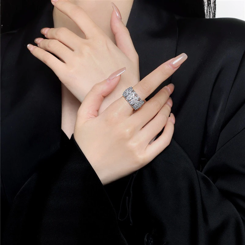 铜合金合成锆石戒指 轻奢璀璨满天星开口指环精致气质超闪豪华女i