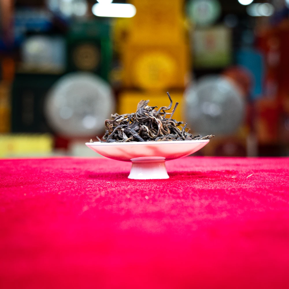 悠悠  90年代 易武茶农  500g/盒 生茶 拍下带木盒