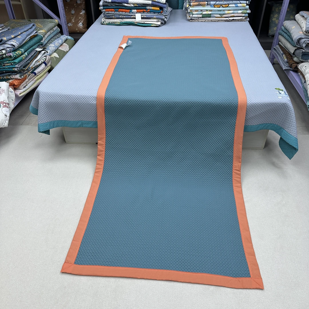 墨绿120*220cm双面加厚床盖四季款恒温沙发垫学生宿舍床垫透气