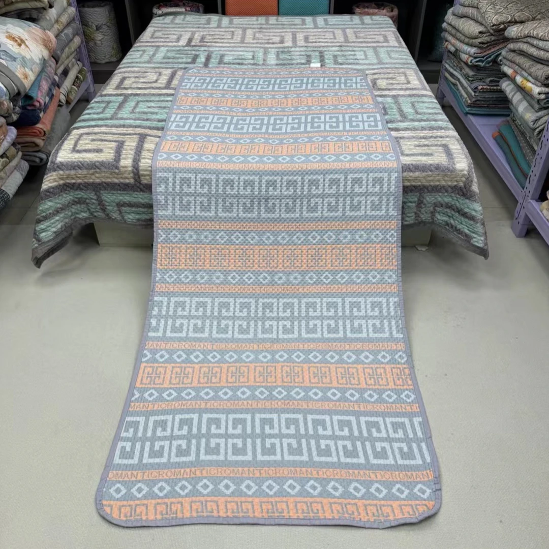 米娅 90*220cm三层夹棉四季床盖沙发垫学生宿舍床垫飘窗垫防滑