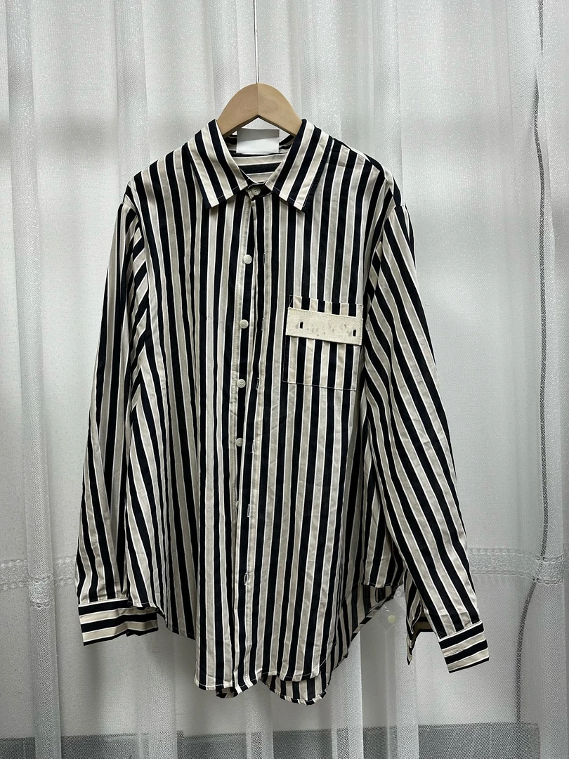 薄款坑条宽松条纹长袖衬衫