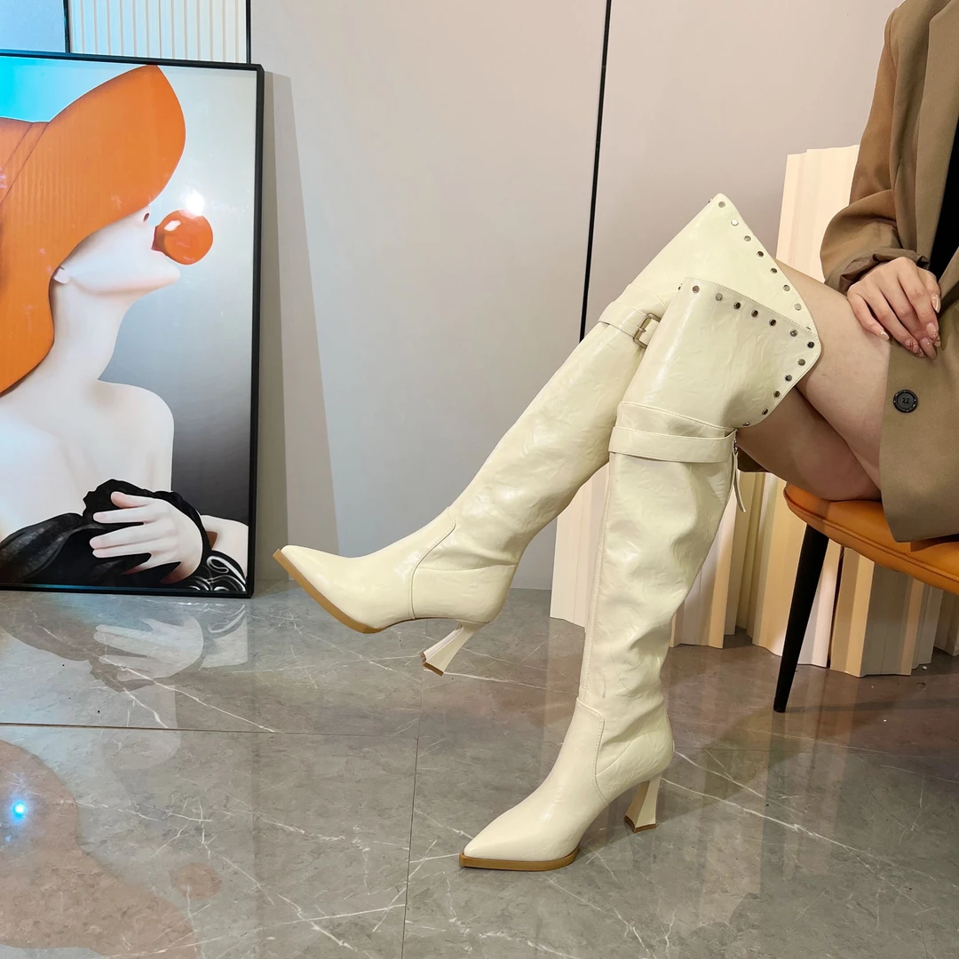 铆钉性感欧式尖头皮带扣后拉链流苏风粗跟过膝靴女2024新款011775