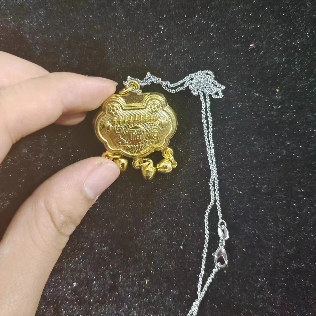 【商品链接】24k长命锁盒摆件