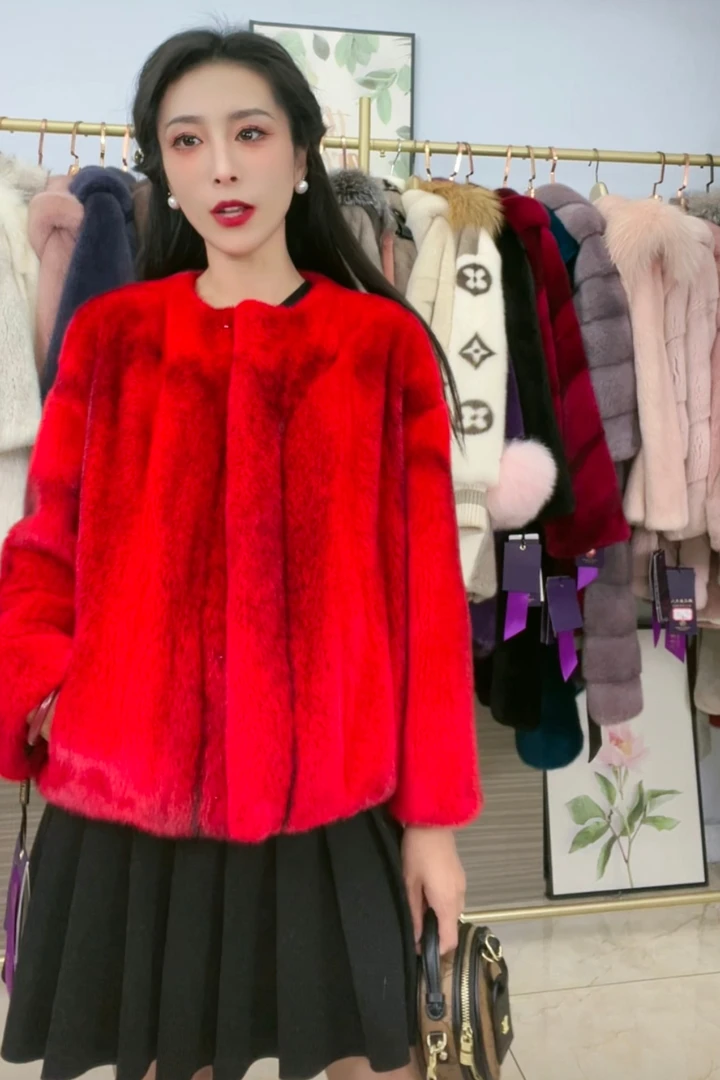 红十字貂圆领短款进口天鹅绒貂皮大衣女士皮草外套