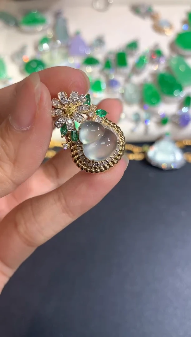 【闪购商品】翡翠吊坠(不含链)18K金镶嵌（不退换）A130|19800