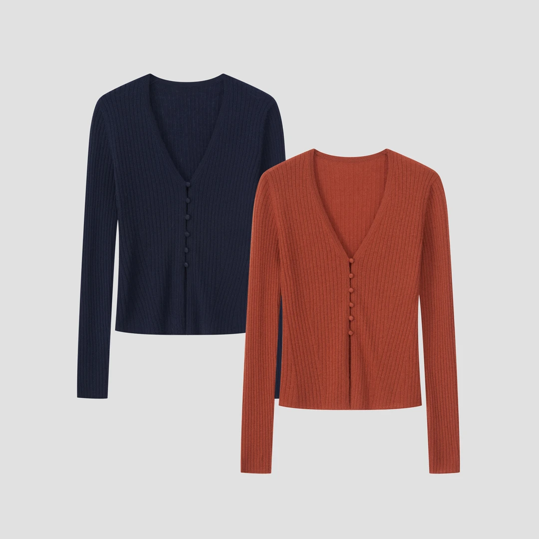 靠谱的私服【休闲格调】秋冬新款V领包扣针织长袖开衫毛衣KP24740