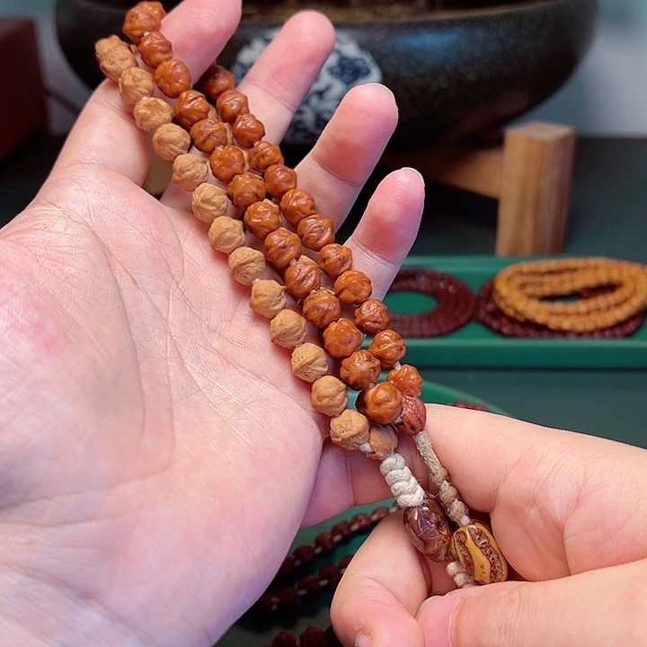 柏香籽/百香籽吊坠178.8