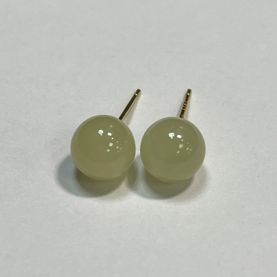 1353和田玉棒棒耳钉8mm