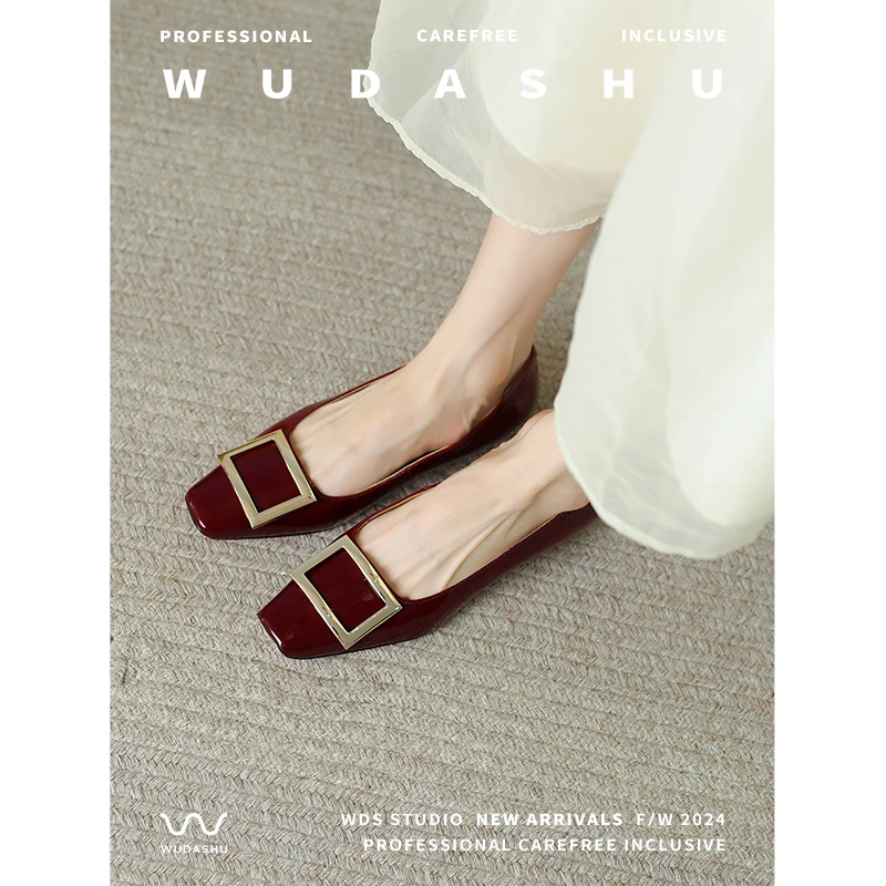 吴大叔浅口方扣真皮软底中跟单鞋方头大码百搭时尚平底鞋百搭