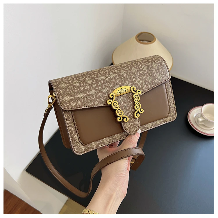 秋冬款时尚女包包2024新款轻奢复古酒神包韩版百搭斜挎小包5005XH