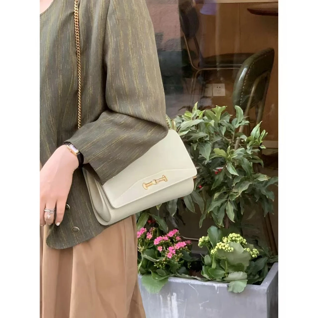 95新 Celine/思琳 肥肥中古/celine/斜跨包