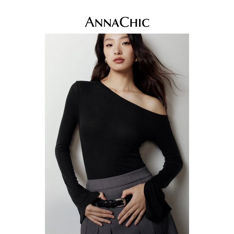 ANNACHIC黑色喇叭袖T恤女秋季修身显瘦设计感不对称斜领天丝上衣