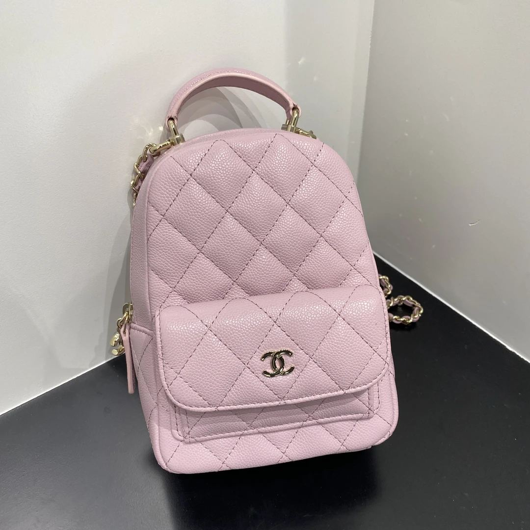 全新未使用 Chanel/香奈儿 24A粉色牛皮迷你双肩书包 公价34800