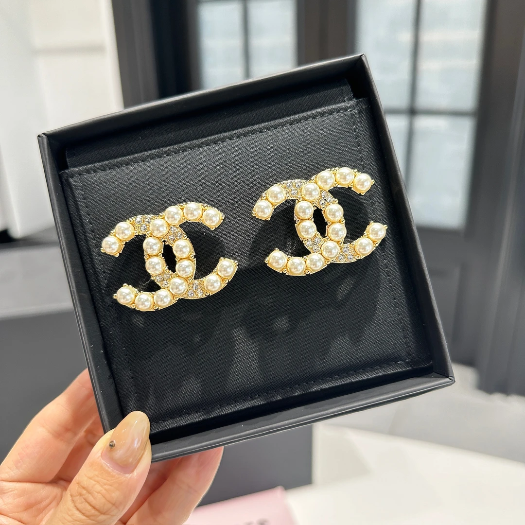 全新未使用 Chanel/香奈儿 24A珍珠双c耳夹