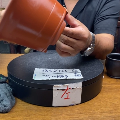 紫砂花盆货号一只WP999