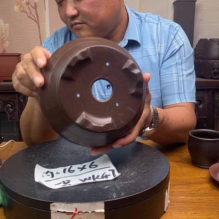 紫砂花盆货号一只WK47