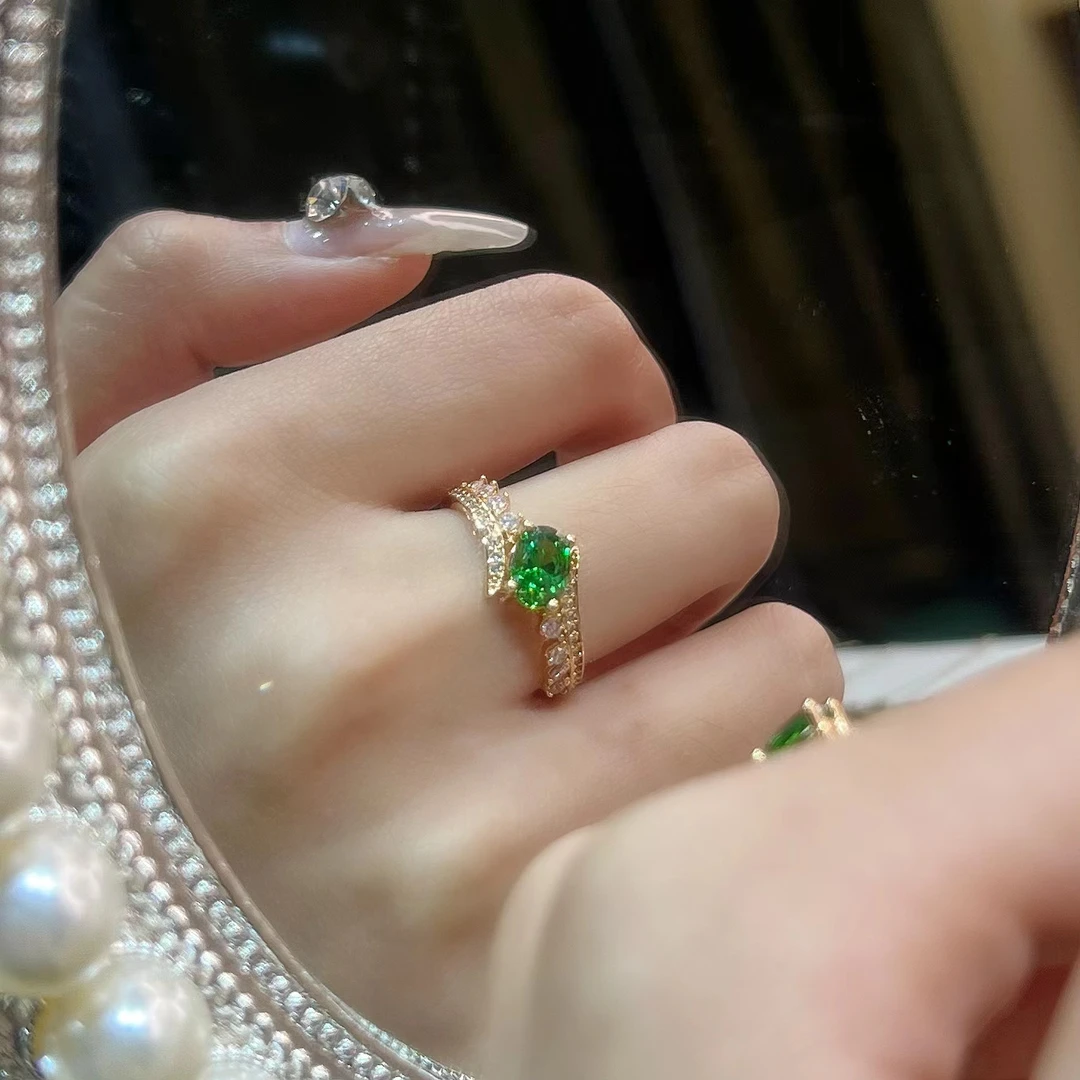 高定款【果绿羽翼】1克拉椭圆形意大利工艺香槟金色戒指