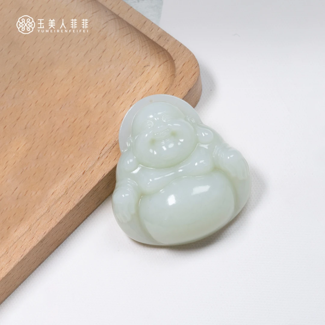 菲菲珠宝好*和田玉佛公约49*46mm吊坠