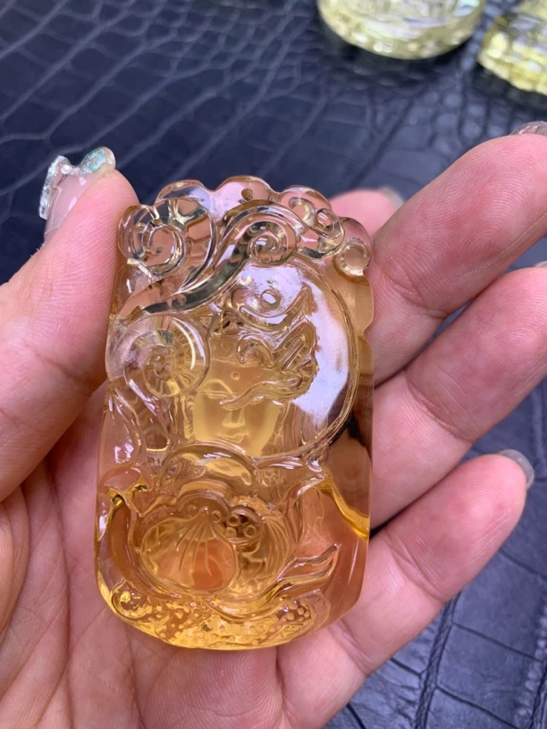 天然水晶暴力黄度母观音