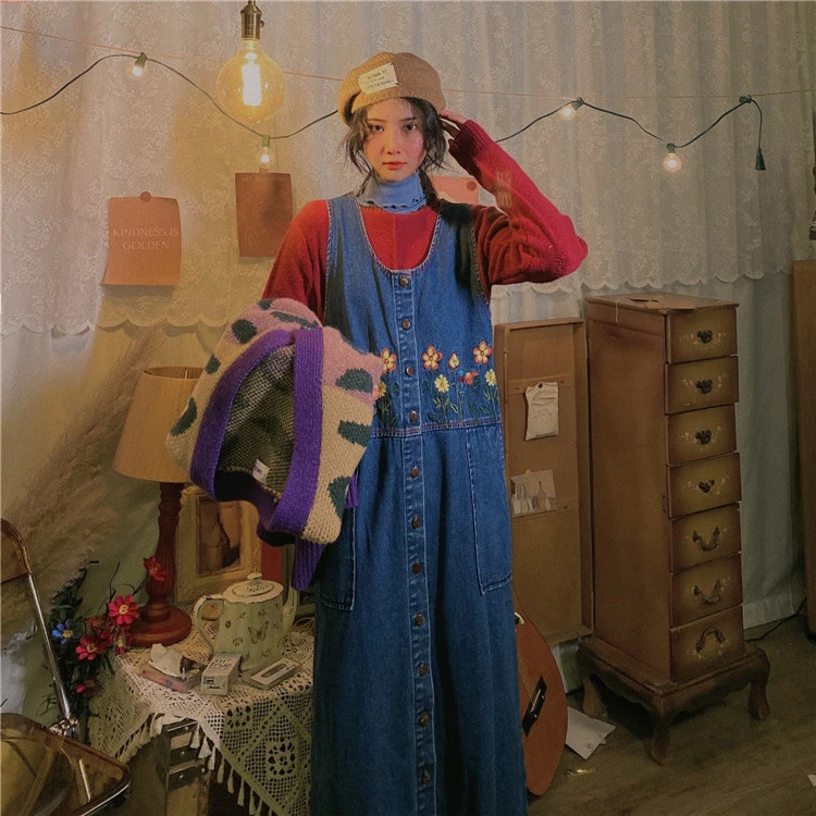 Q1004Light Blue定制原创复古中长款宽松牛仔背带绣花连衣裙