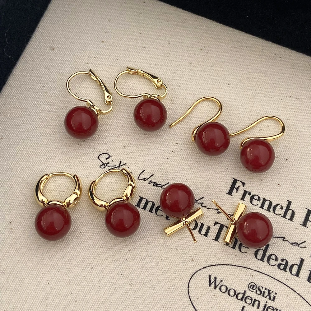 红色喜庆耳环轻奢高级感珠珠耳钉2023秋冬新款过新年潮耳饰百搭