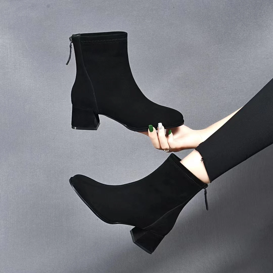2025春秋冬季新款时尚加绒真皮羊皮女鞋短靴圆头磨砂软底中跟靴子